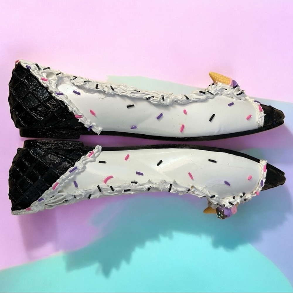 🍦Handmade Waffle Cone Ice Cream Shoes With Sprinkles! 
Pointy toe, Size 8 - Picture 5 of 13